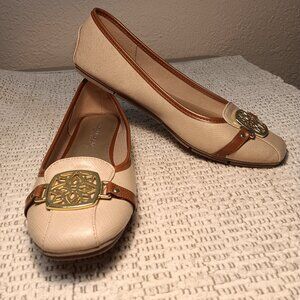 Christian Siriano Payless women's medallion & faux leather ballet flats sz 9